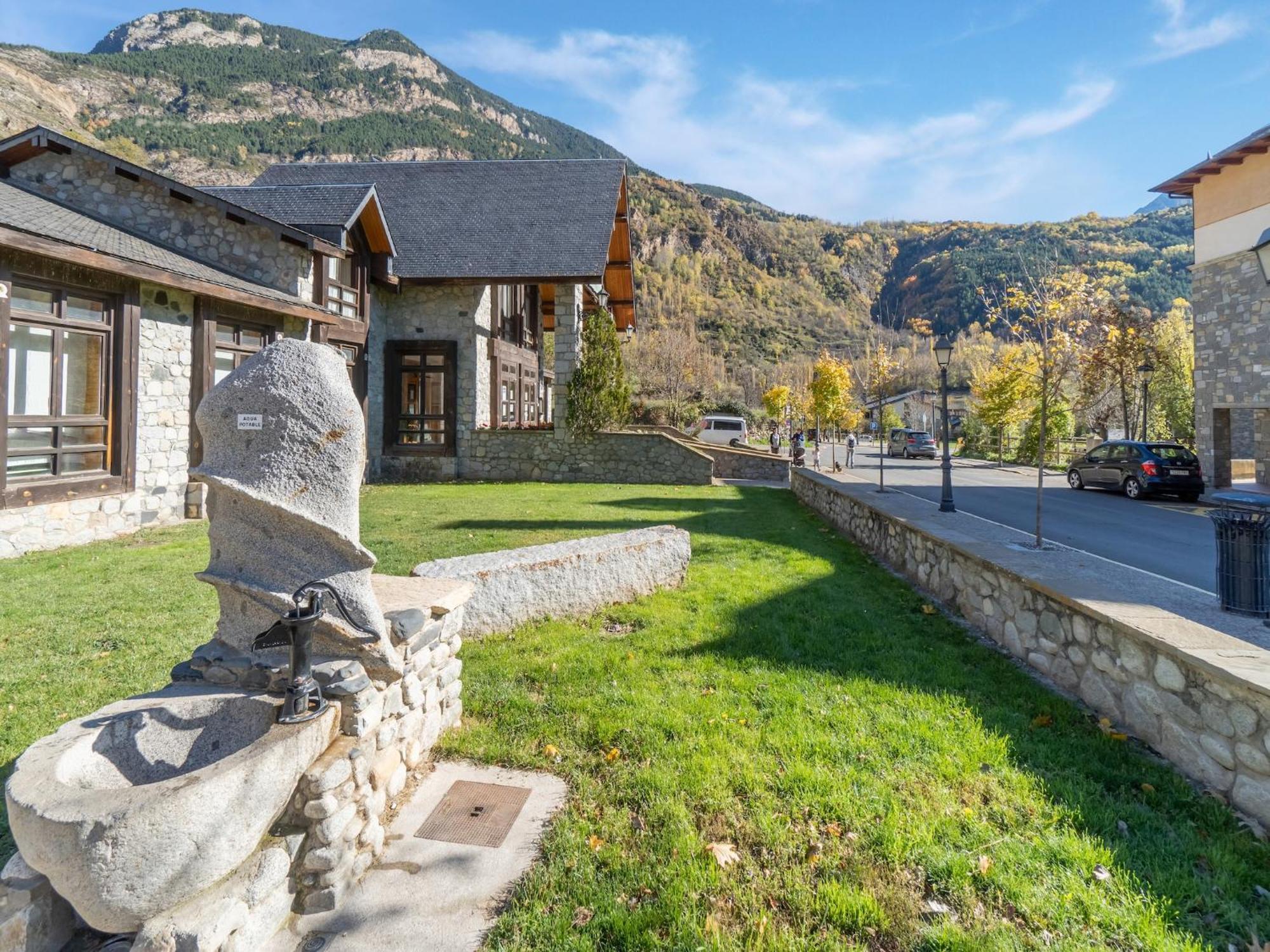 Apartamento Natusliving Benasque E Exterior foto